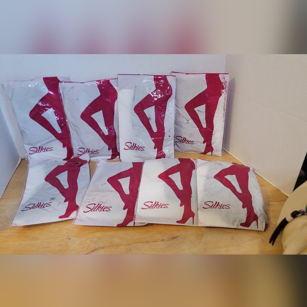 Silkies KNEE HIGHS